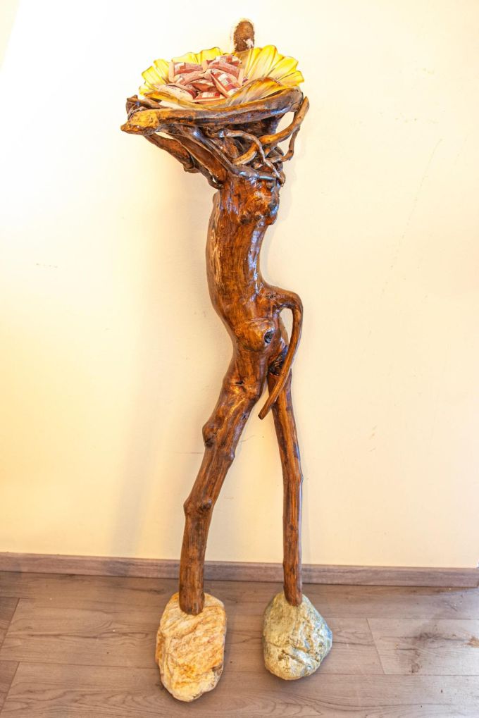 Portaoggetti “L’abbraccio”<br>Aufbewahrungseinheit „The Hug“